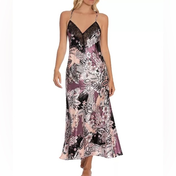 Linea Donatella Other - LINEA DONATELLA Max Paisley Solid Charmeuse Satin Nightgown Size Medium